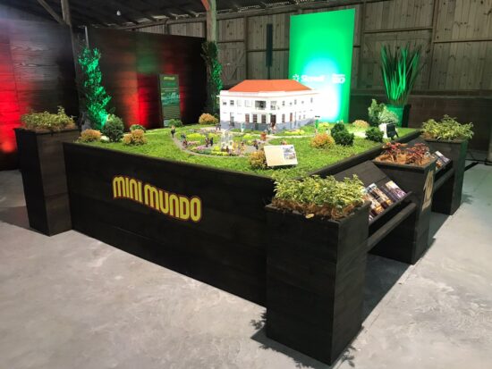 Mini Mundo expõe réplica  em reinauguração  do Memorial Amstad em Nova Petrópolis